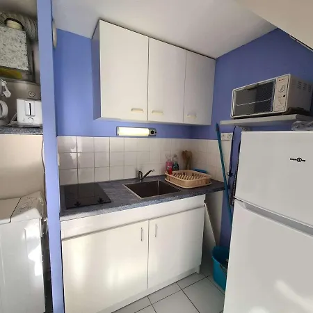 Casa de Férias Maison 2 Pièces Avec Mezzanine, à 400m De La Plage, Parking, Jardin Privé, 6 Couchages - - Fr-1-224c-218